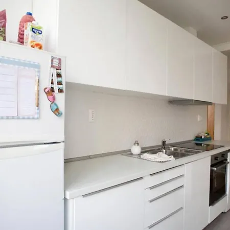 Bright Sunny 1 Bedroom With Air Conditioning * Lissabon
